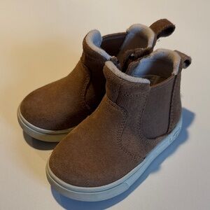 Ugg Toddler Zip up Booties